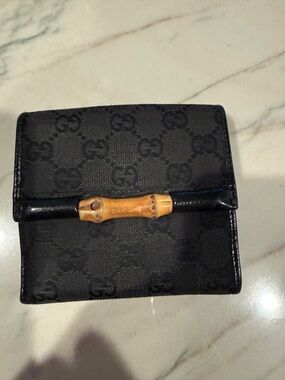 🌼Vintage Gucci Black Monogram Wallet with Bamboo Accent🌼